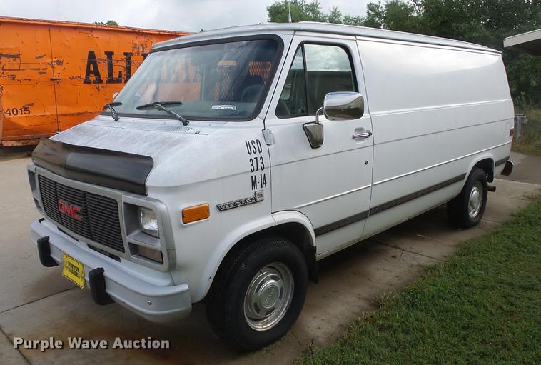 image for item ES9418 1995 GMC Vandura G1500 van