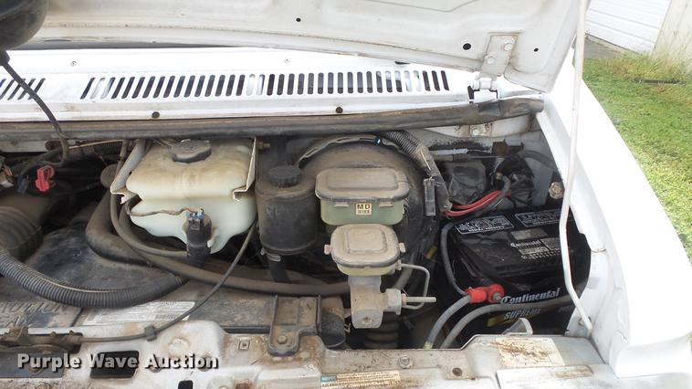 image for item ES9418 1995 GMC Vandura G1500 van