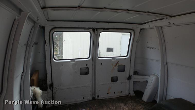 image for item ES9418 1995 GMC Vandura G1500 van