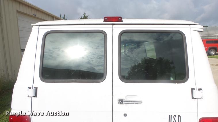 image for item ES9418 1995 GMC Vandura G1500 van