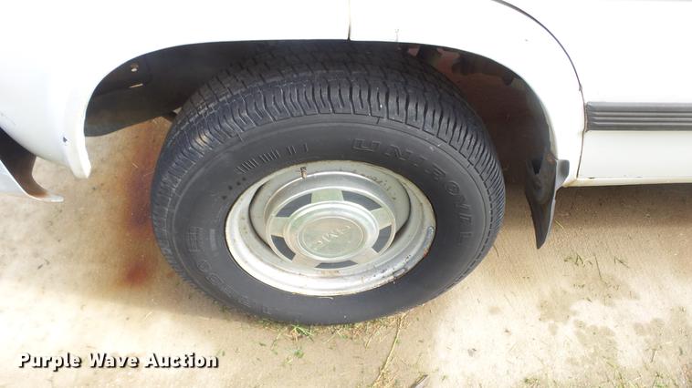 image for item ES9418 1995 GMC Vandura G1500 van