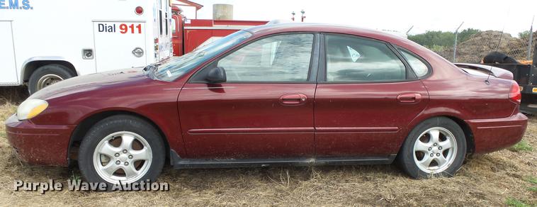 image for item ES9420 2006 Ford Taurus