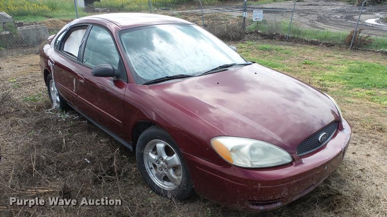 image for item ES9420 2006 Ford Taurus