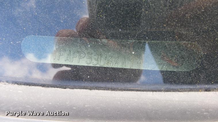 image for item ES9420 2006 Ford Taurus