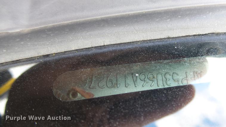 image for item ES9420 2006 Ford Taurus