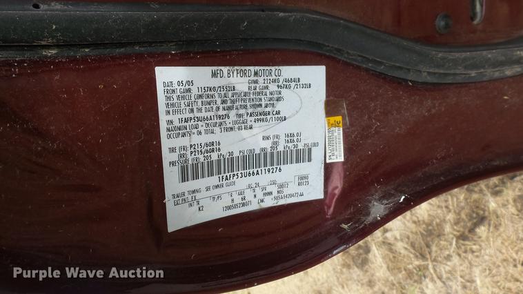 image for item ES9420 2006 Ford Taurus