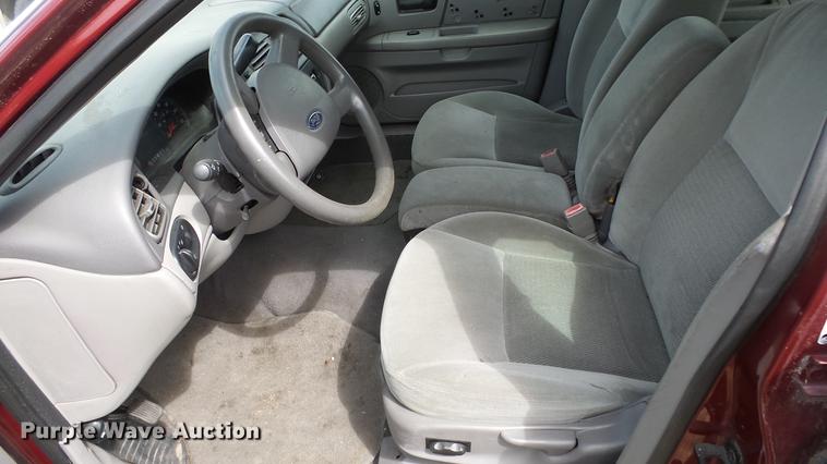 image for item ES9420 2006 Ford Taurus