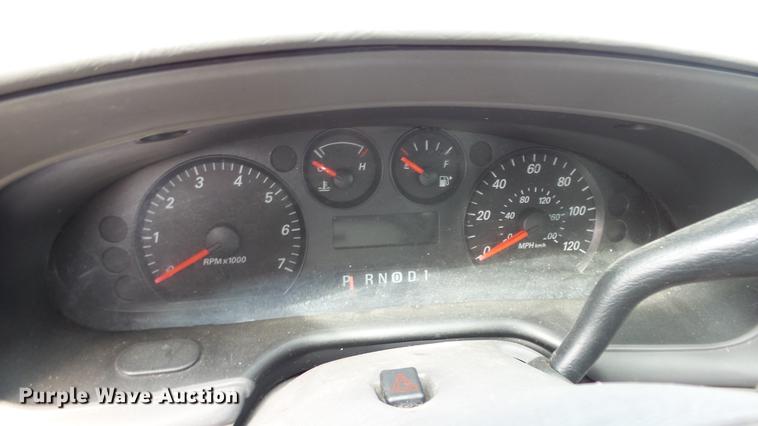 image for item ES9420 2006 Ford Taurus