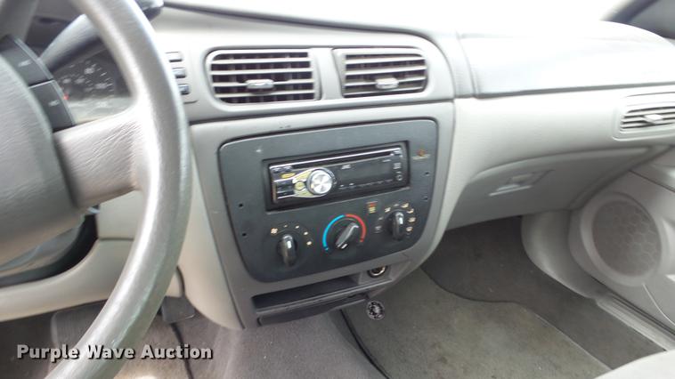 image for item ES9420 2006 Ford Taurus