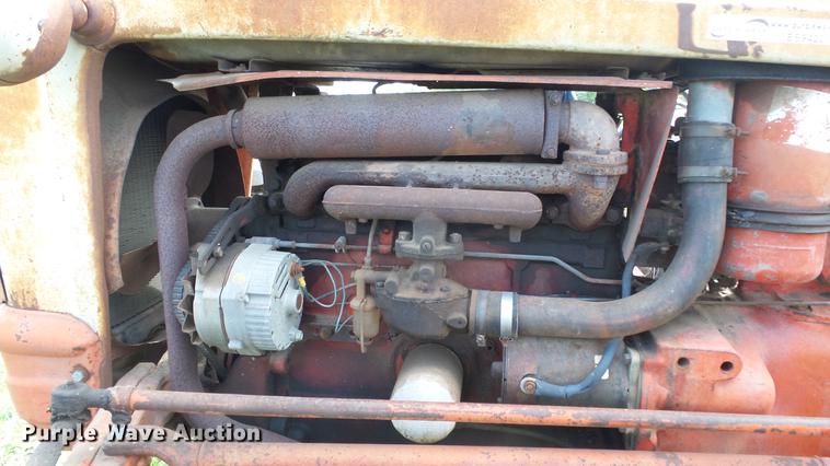 image for item ES9422 Ford 801 Powermaster tractor