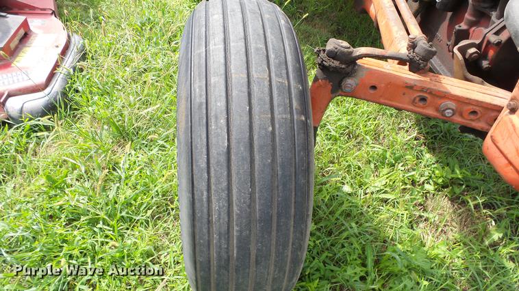 image for item ES9422 Ford 801 Powermaster tractor