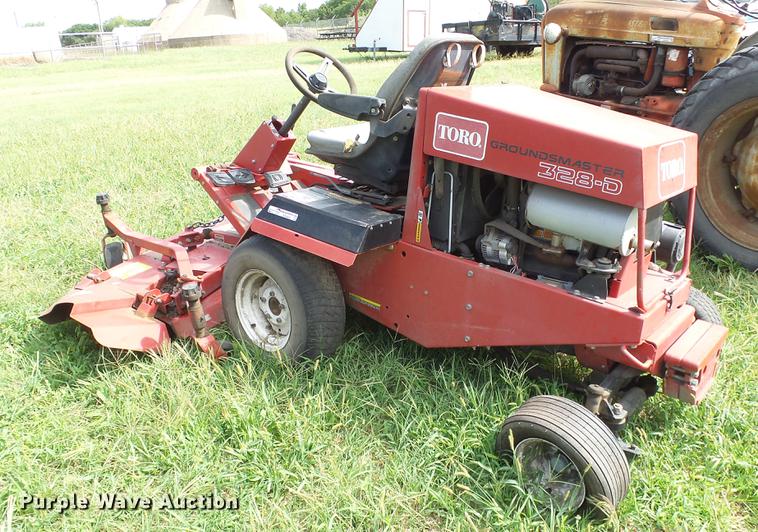 image for item ES9423 Toro Groundmaster 328D ZTR lawn mower