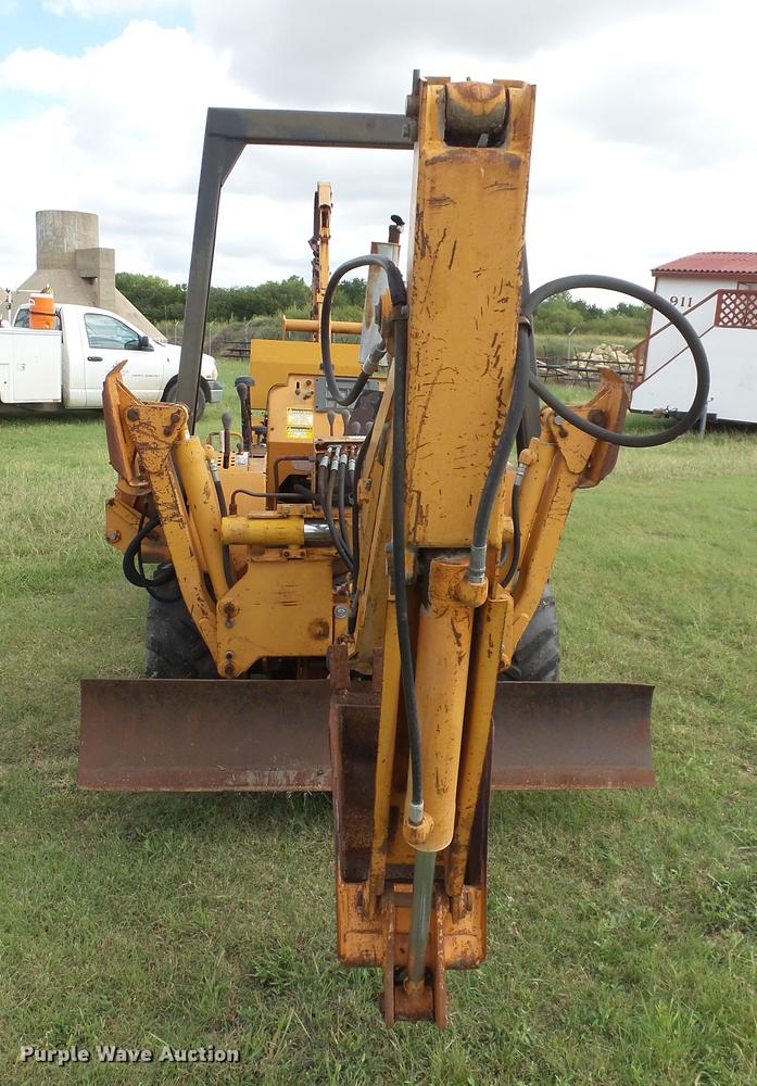 image for item ES9425 Case DH4 trencher