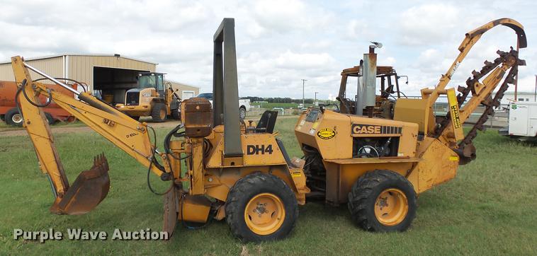 image for item ES9425 Case DH4 trencher