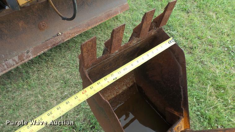 image for item ES9425 Case DH4 trencher