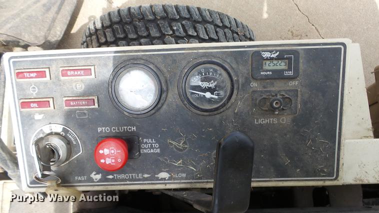 image for item ES9430 Grasshopper 722D ZTR lawn mower