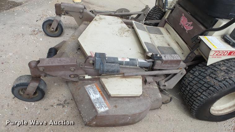 image for item ES9430 Grasshopper 722D ZTR lawn mower