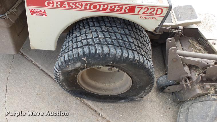 image for item ES9430 Grasshopper 722D ZTR lawn mower