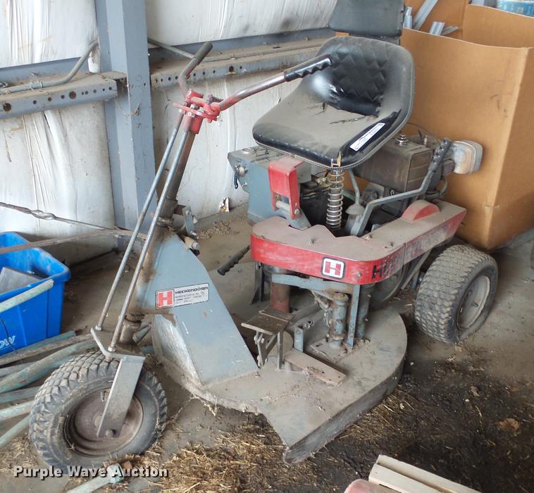 image for item ES9431 Heckendorn lawn mower