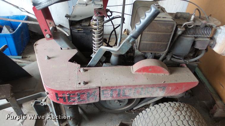 image for item ES9431 Heckendorn lawn mower