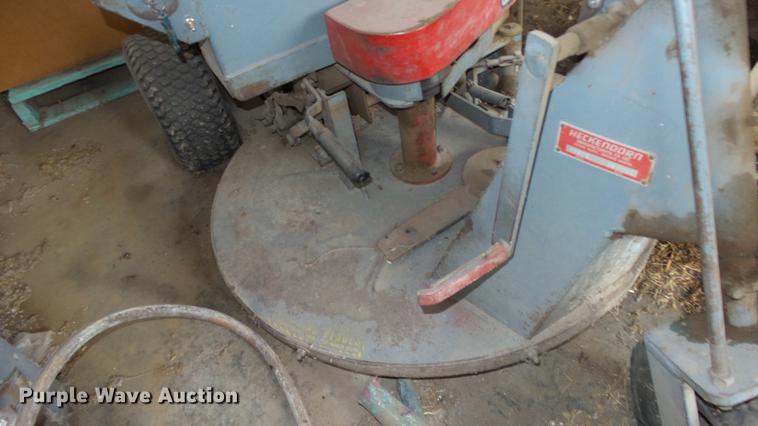 image for item ES9431 Heckendorn lawn mower