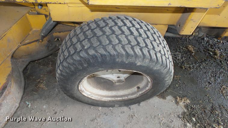 image for item ES9434 Hustler 3300 ZTR lawn mower