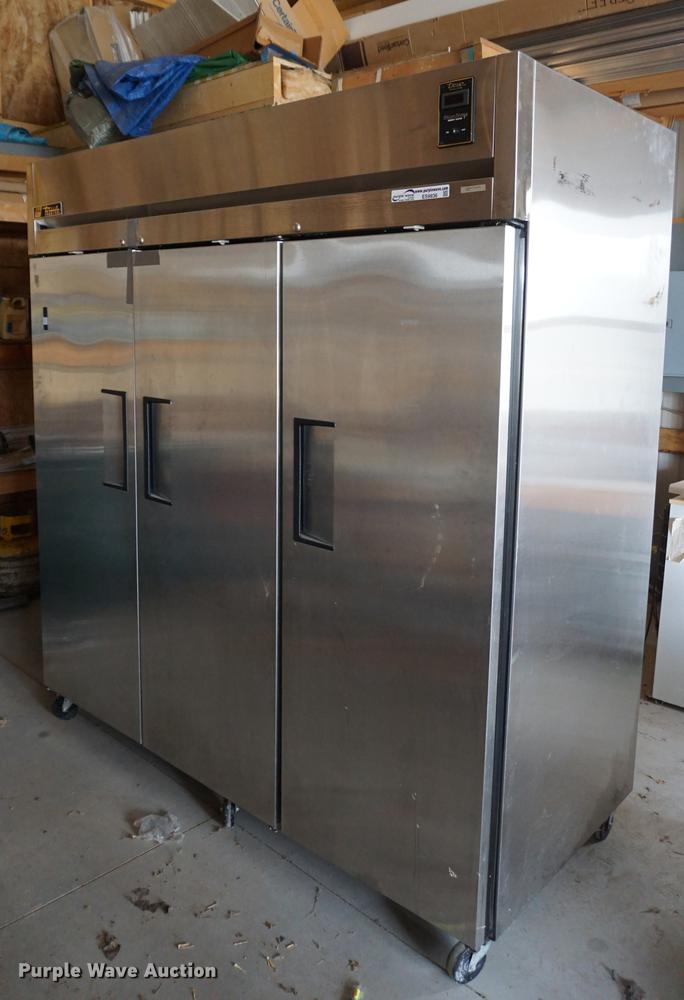 image for item ES9936 True TA3F-3S freezer
