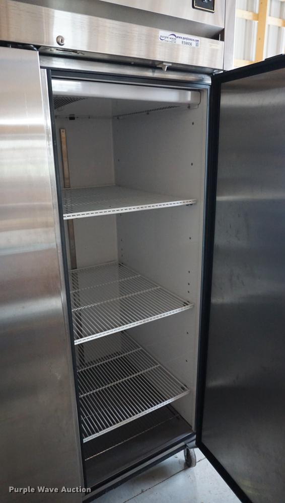 image for item ES9936 True TA3F-3S freezer