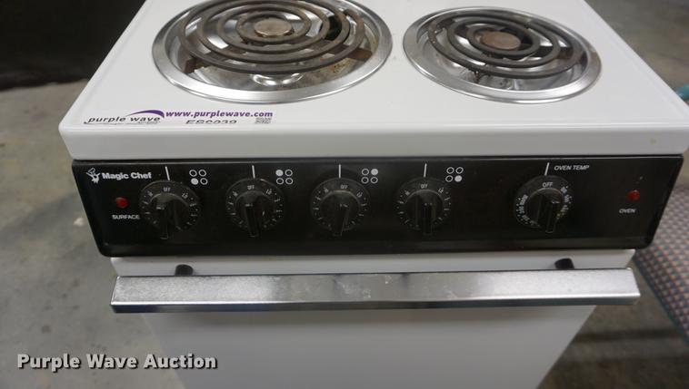 image for item ES9939 (5) Magic Chef range ovens