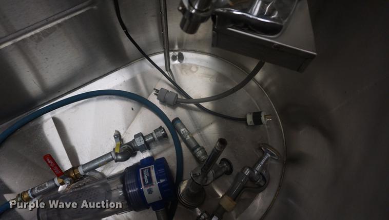 image for item ES9941 Hydrotherapy unit with bath lift chair