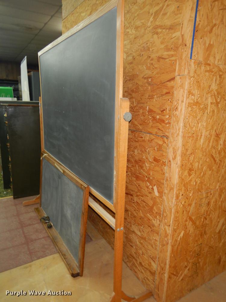 image for item ES9957 (2) chalkboards