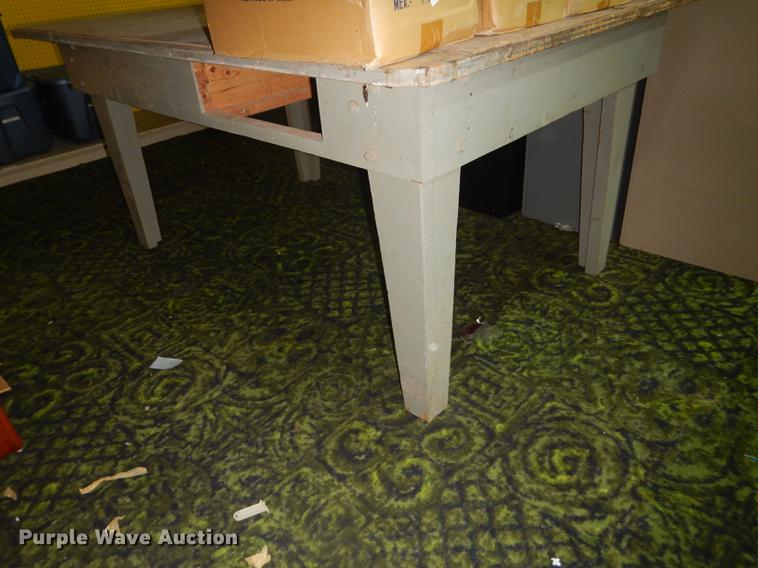 image for item ES9960 Furniture