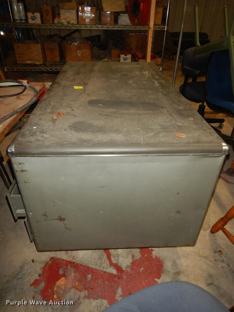 image for item ES9960 Furniture