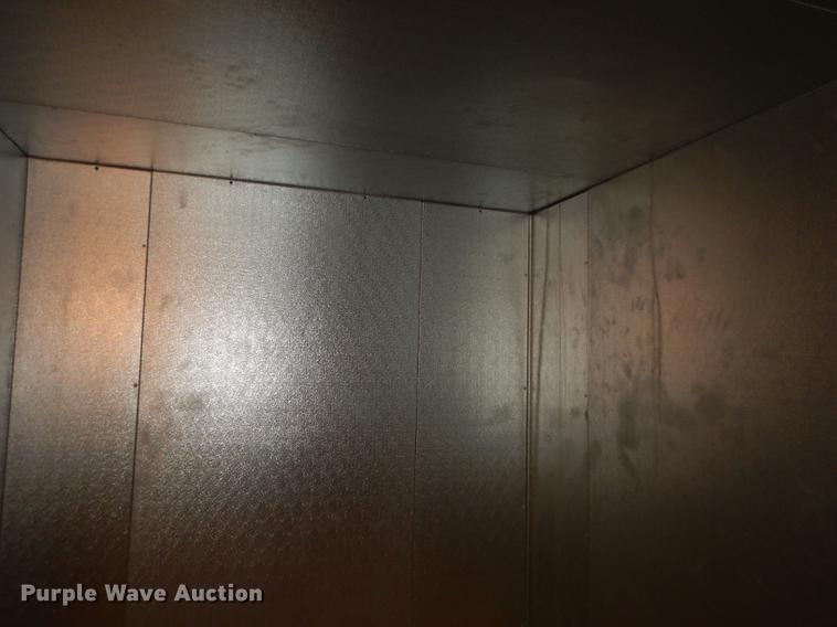 image for item ES9963 2002 US Cooler walk-in freezer