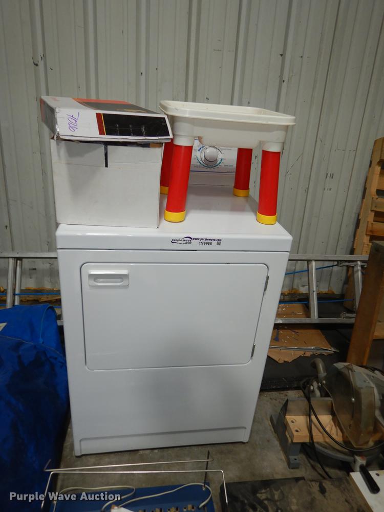 image for item ES9965 Office supplies and equipment