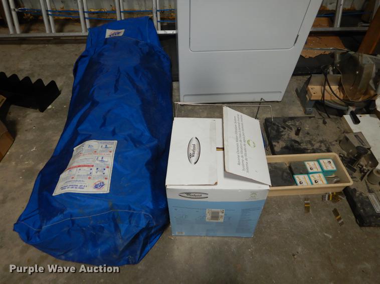 image for item ES9965 Office supplies and equipment