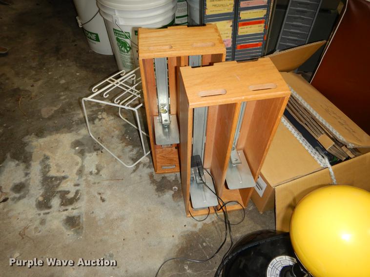 image for item ES9965 Office supplies and equipment