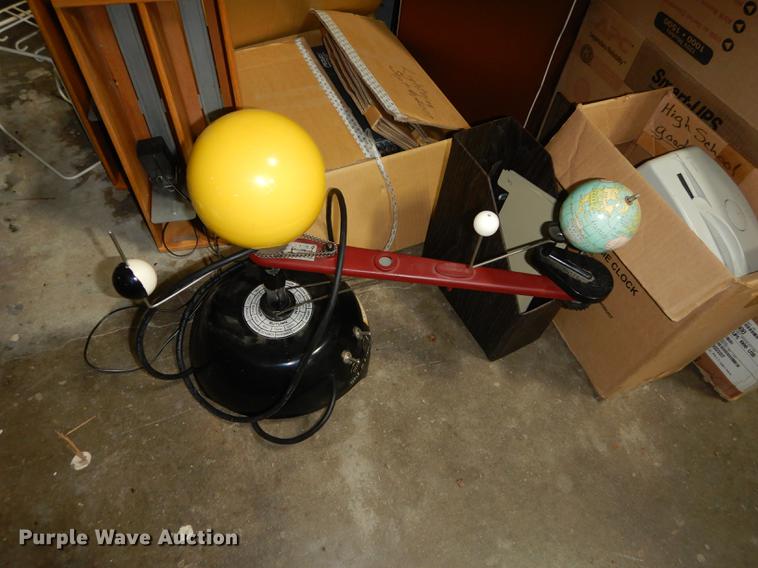 image for item ES9965 Office supplies and equipment