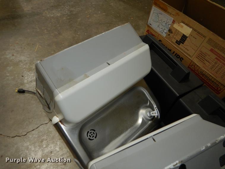 image for item ES9965 Office supplies and equipment