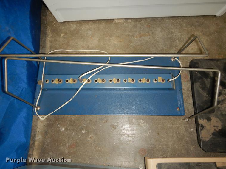 image for item ES9965 Office supplies and equipment