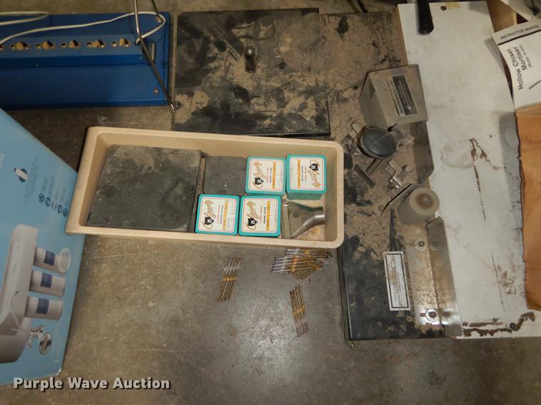 image for item ES9965 Office supplies and equipment