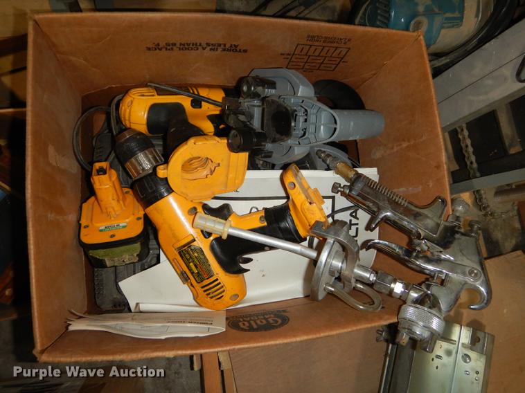 image for item ES9965 Office supplies and equipment