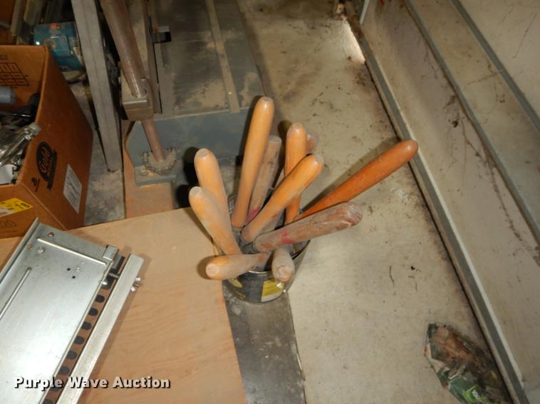 image for item ES9965 Office supplies and equipment