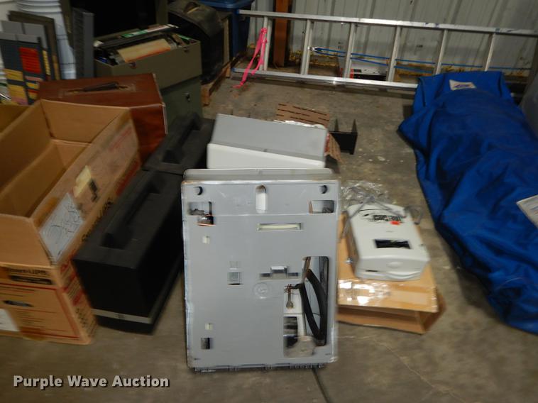 image for item ES9965 Office supplies and equipment