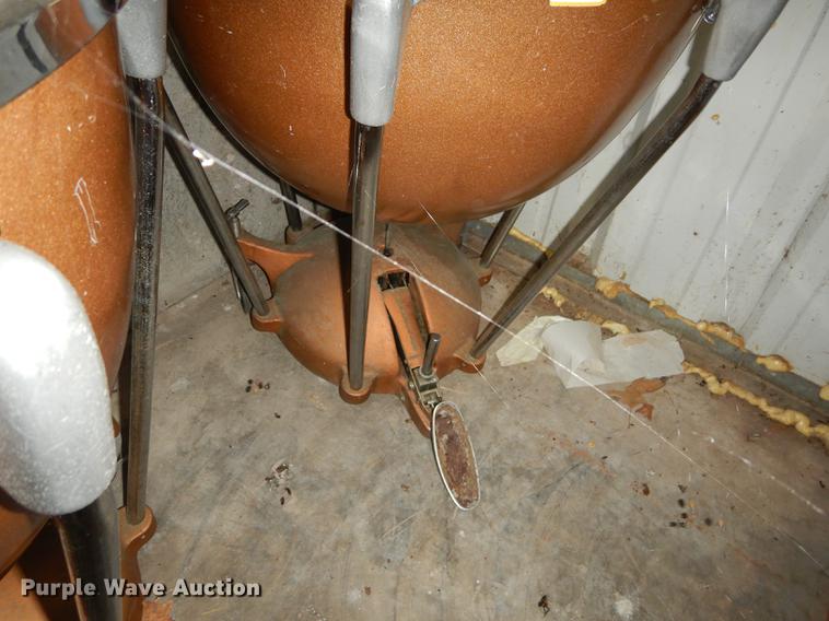 image for item ES9966 (2) kettle drums