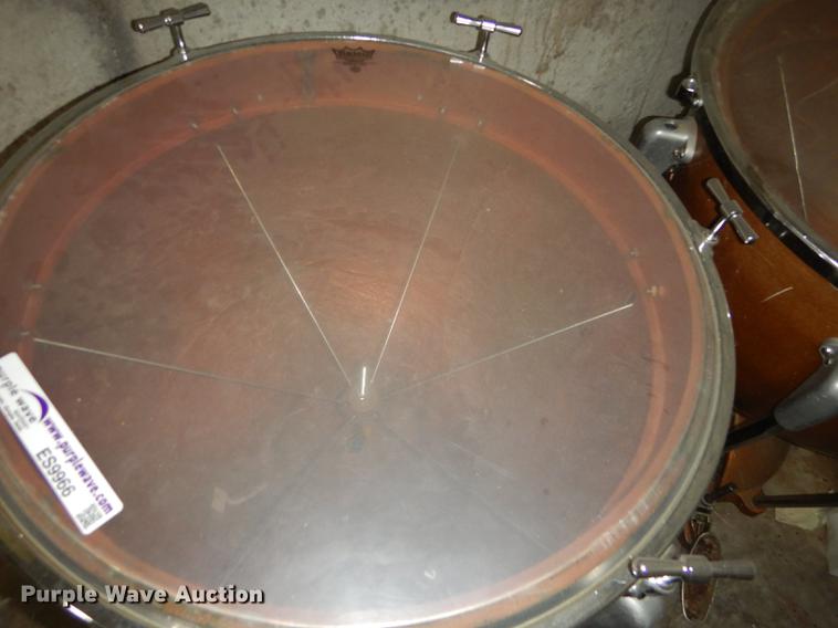 image for item ES9966 (2) kettle drums