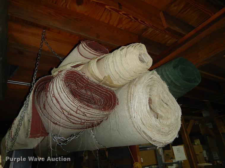 image for item ES9968 (6) rolls of carpet