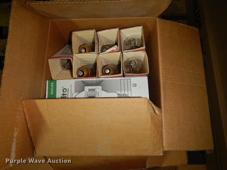 image for item ES9970 Light bulbs and ballasts