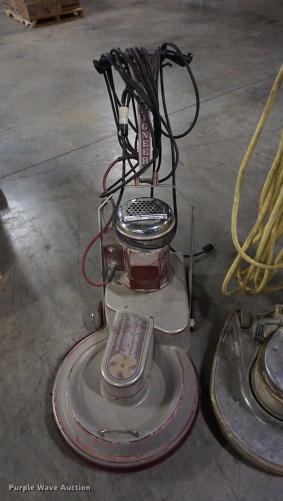 image for item ES9975 (3) floor scrubbers