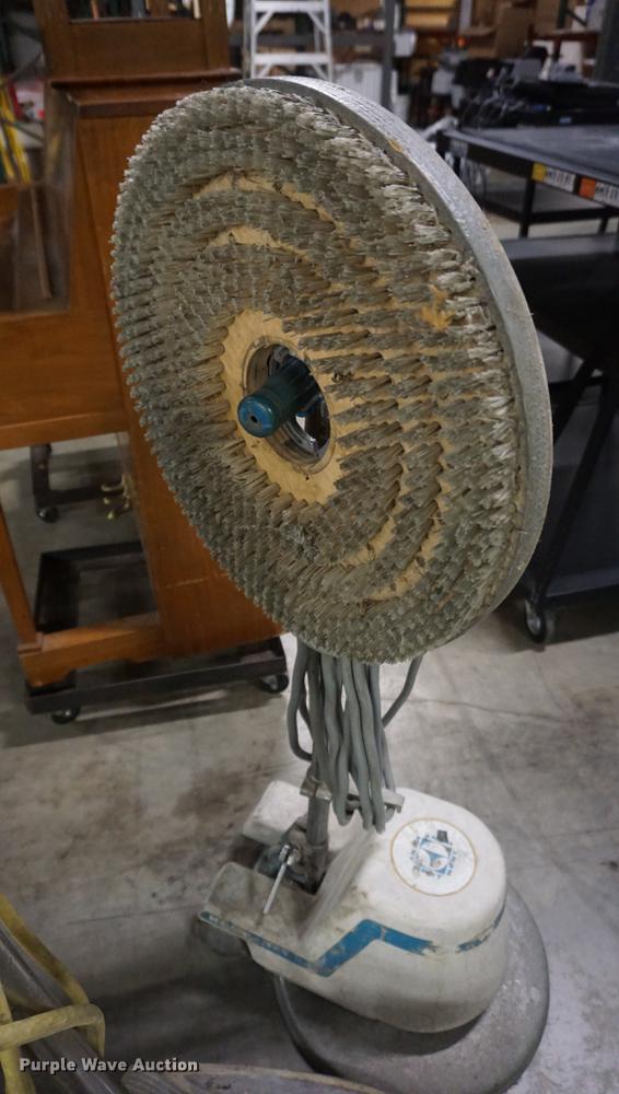 image for item ES9975 (3) floor scrubbers